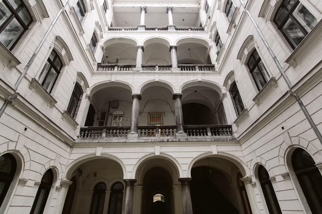 Dnd Apartments Astoria Szentkiralyi Street Βουδαπέστη Εξωτερικό φωτογραφία